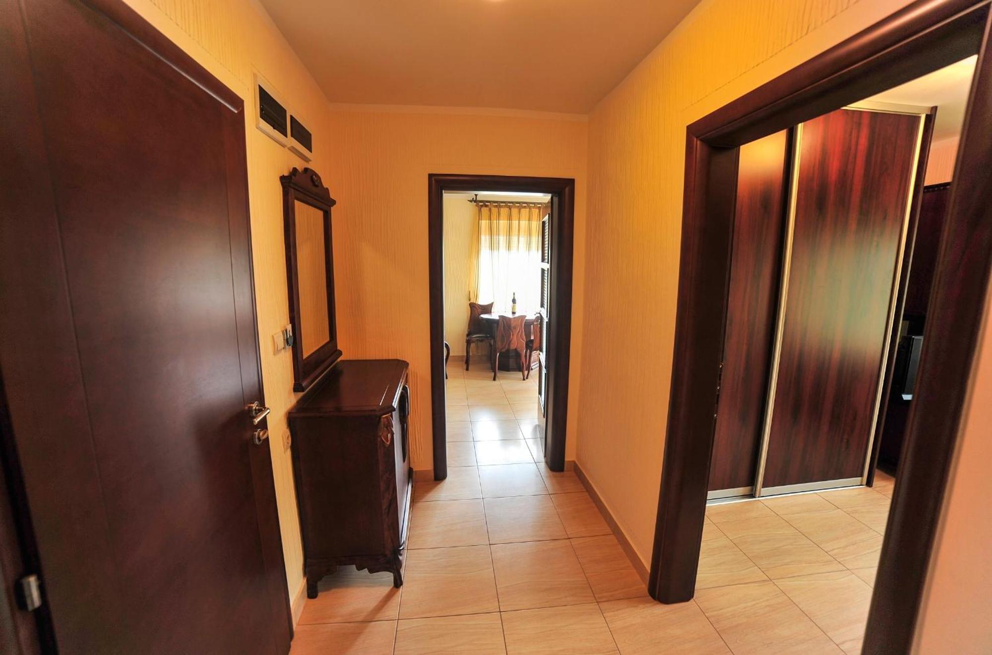 Villa Dolphin Apartments Petrovac Стая снимка
